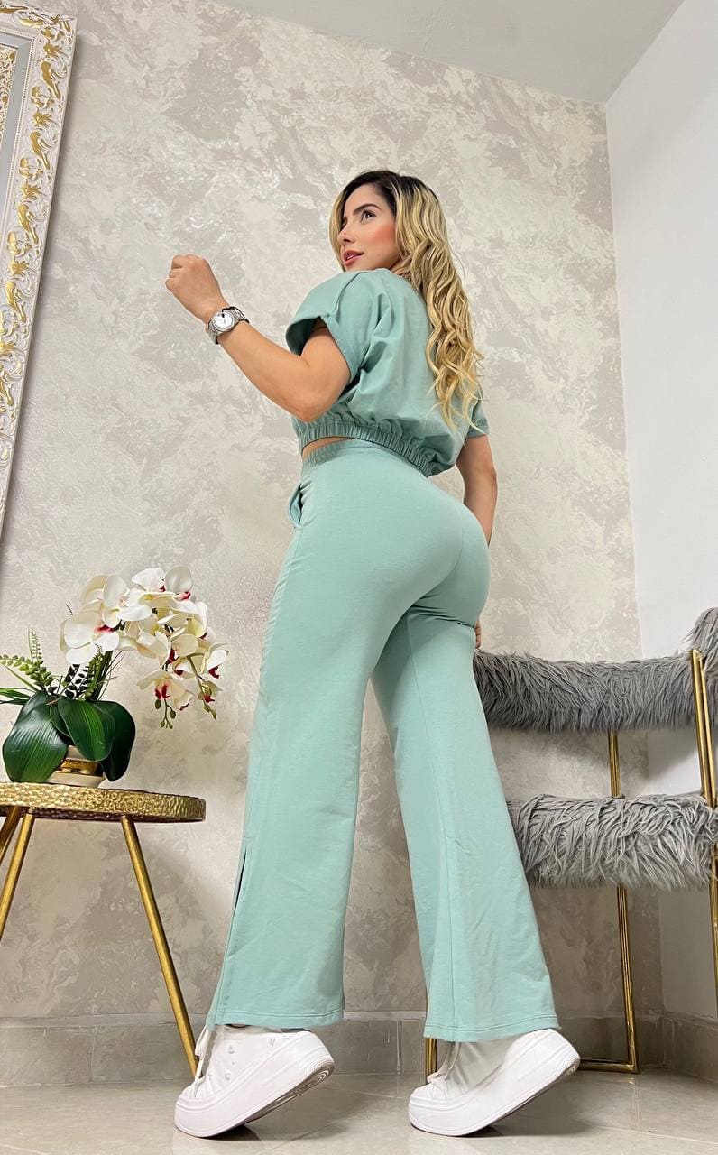 Conjunto Bota Campana con Abertura